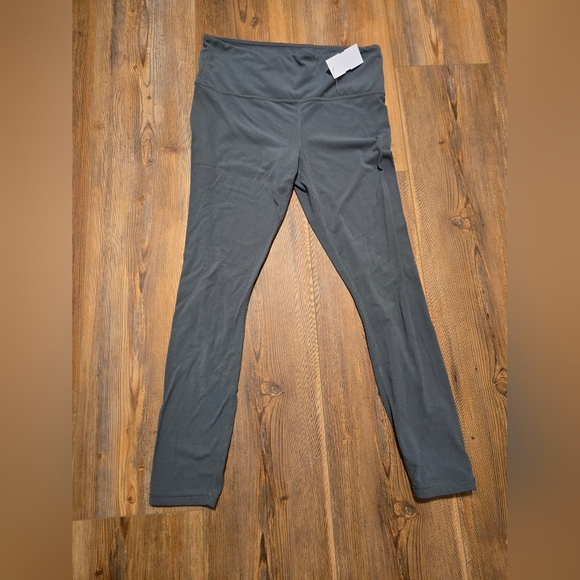 Athleta Gray High-Waisted Leggings with Seamless Design - Picture 9 of 9